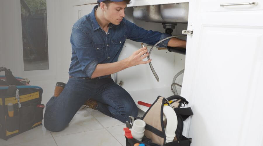 Professional sink repair in Decatur, MI